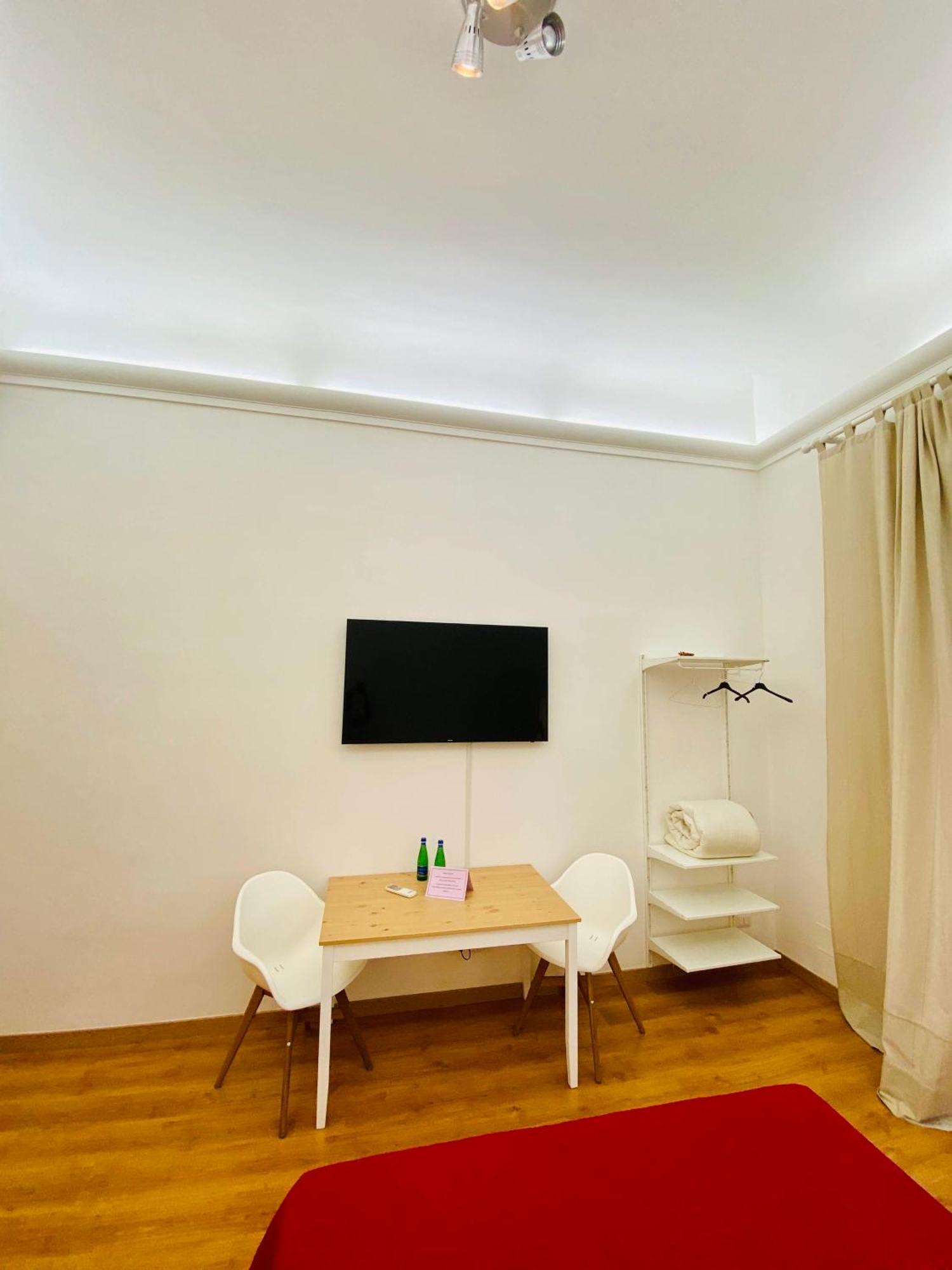 Amica Taranto In Piazza Apartment Exterior photo